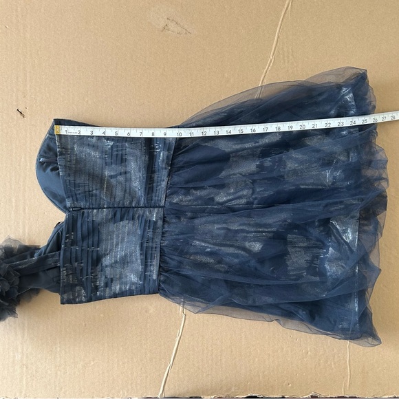 BCBGMAXAZRIA One Shoulder Silk Mini Dress Ruffled Detail Metallic Finish Small - Picture 12 of 12